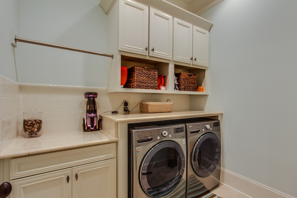 Design ideas for a classic utility room in Nashville.