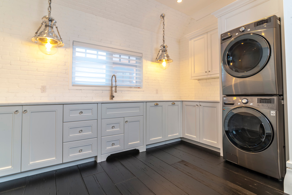 Photo of a traditional utility room in Edmonton.
