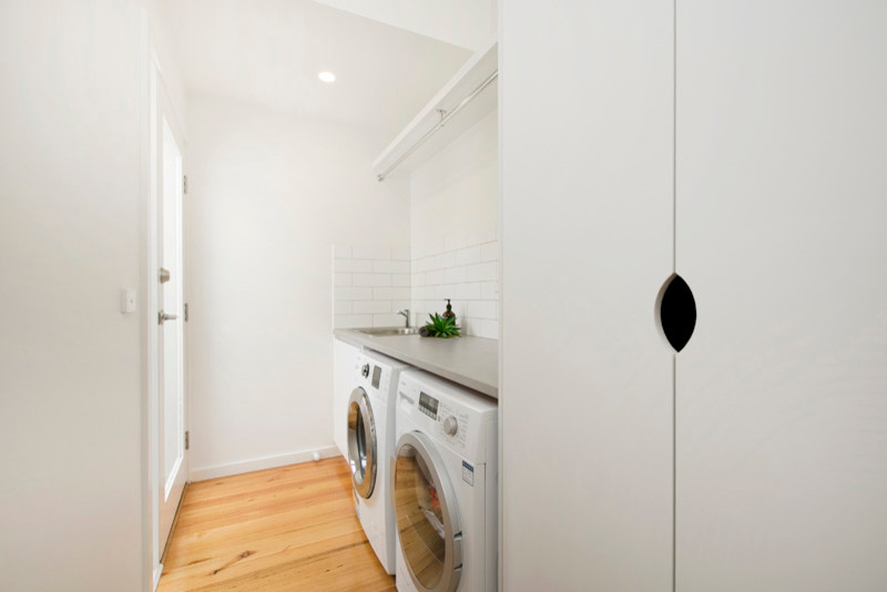 Contemporary utility room in Melbourne.