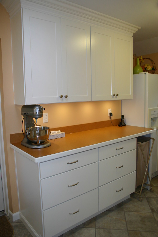 Breezeway Laundry - Traditional - Laundry Room - Detroit - by Accent