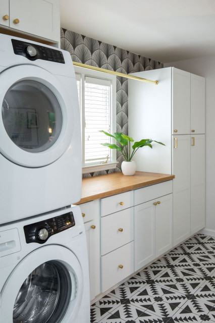 Columbus Laundry Room Storage Cabinets & Shelves - Innovate Home Org