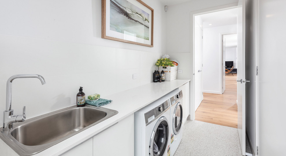 Inspiration for a modern laundry room remodel in Melbourne