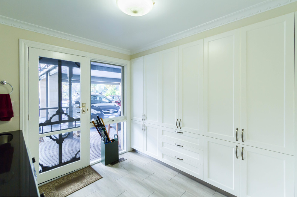 Cockatoo Kitchen Pantry Laundry Traditional Laundry Room