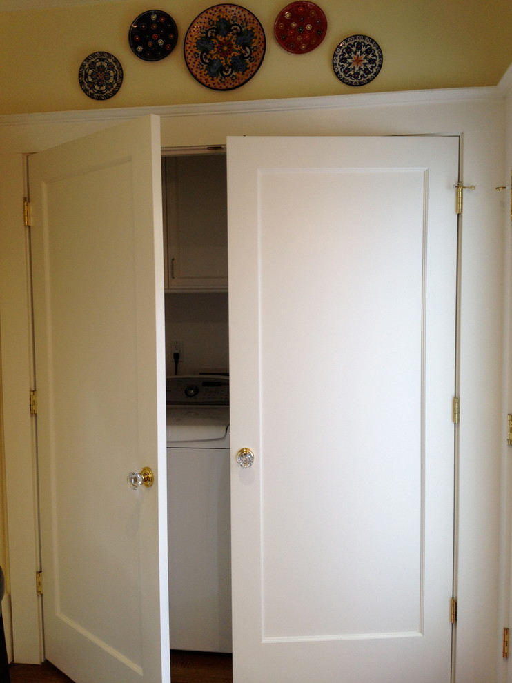 Photo of a classic utility room in Sacramento.