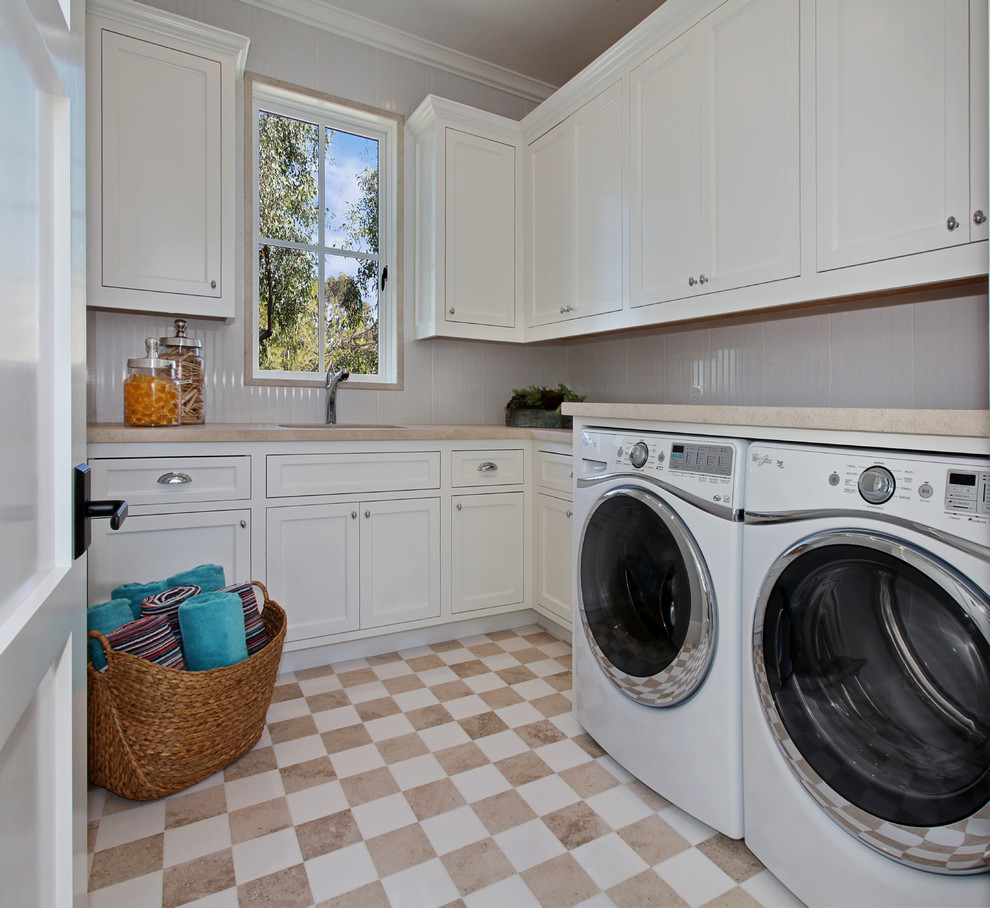 Laundry room photo in Orange County