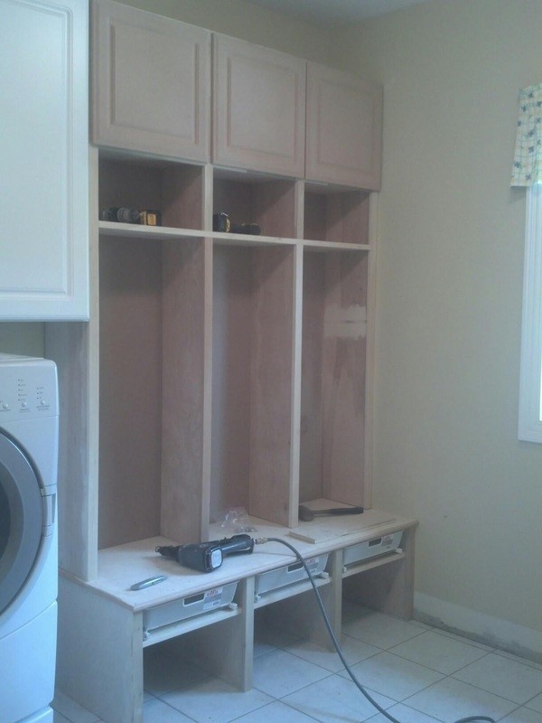 Custom built in lockers - Laundry Room - Columbus - by Gilb and Sons ...