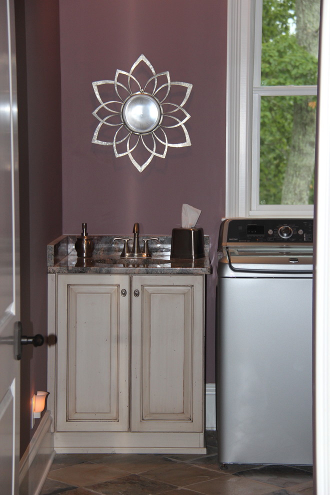This is an example of a classic utility room in Atlanta.