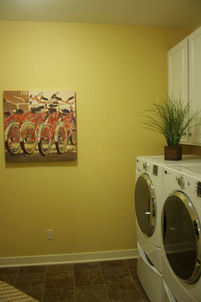 Elegant laundry room photo in Grand Rapids
