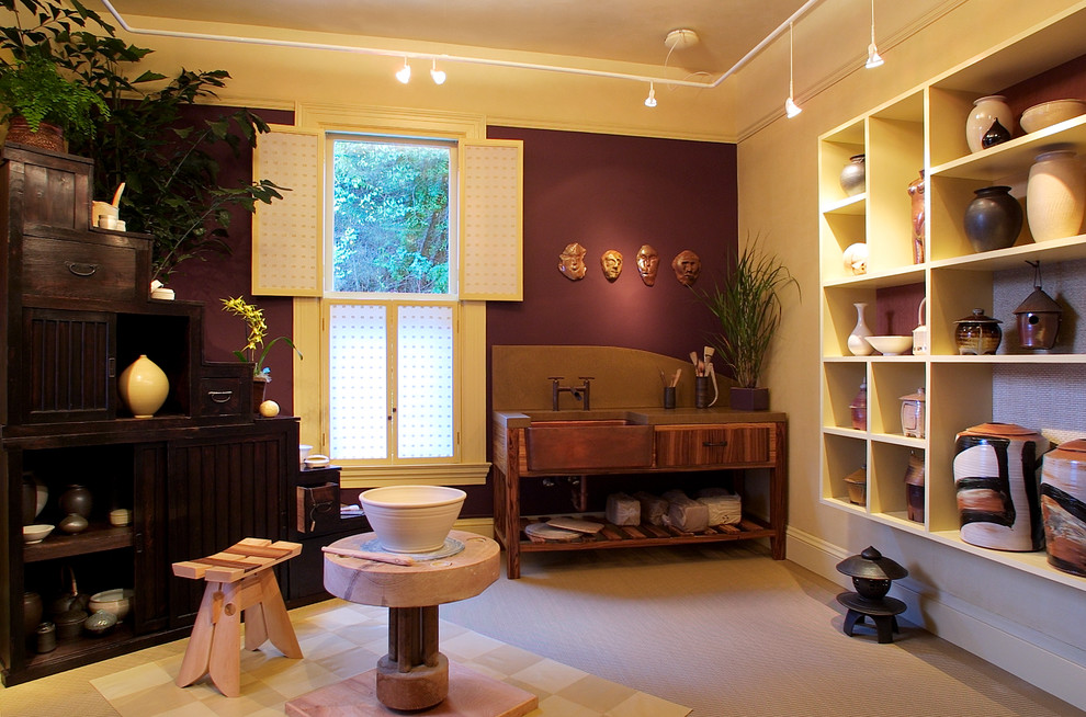 Photo of a world-inspired utility room in San Francisco.