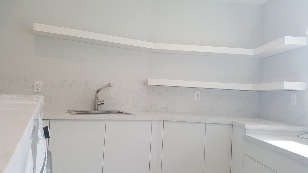 Doral Estate Contemporary Laundry Room Miami by GGL & Sons