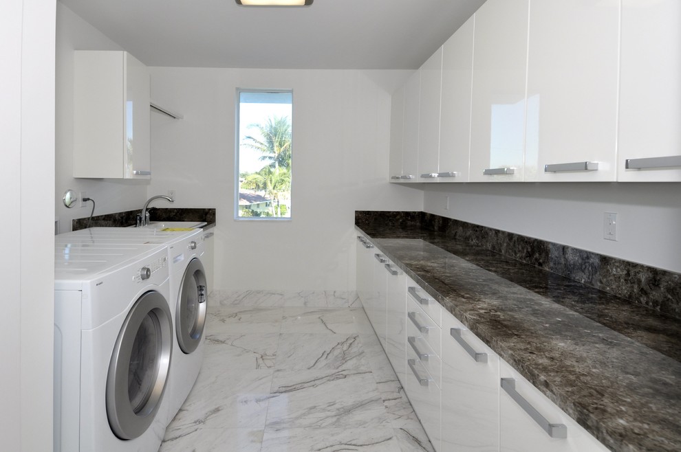 Inspiration for a contemporary utility room in Miami.