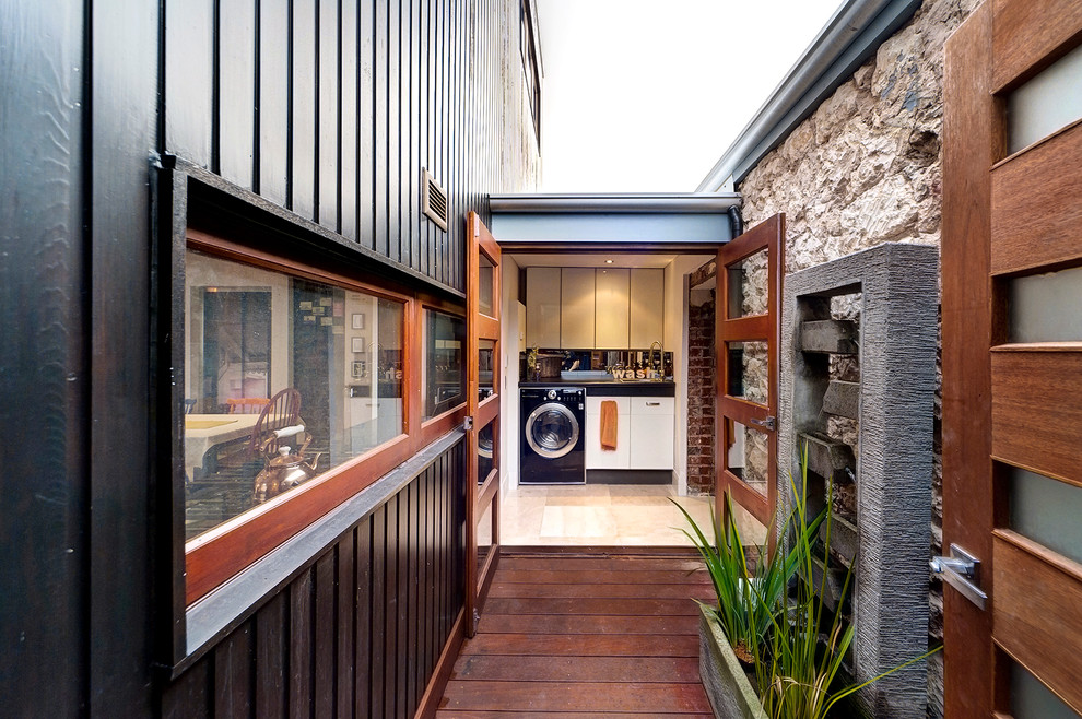 Design ideas for a contemporary utility room in Perth.