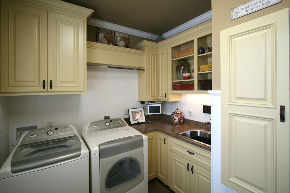 This is an example of a traditional utility room in Charlotte.