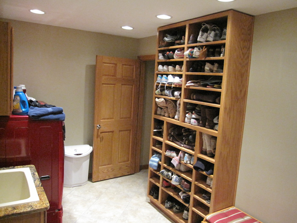 This is an example of a bohemian utility room in Cleveland.