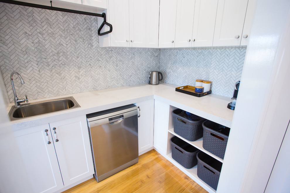 Hamptons kitchen with combined butlers pantry and laundry — free download