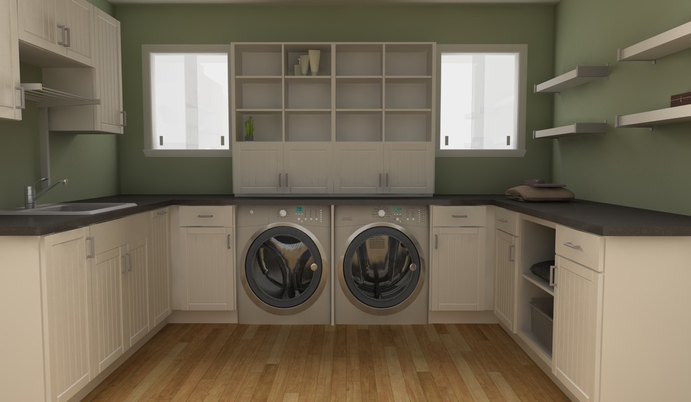 Laundry room - traditional laundry room idea in Miami