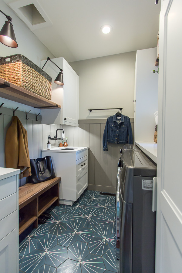 Jack And Jill Redesign Contemporary Laundry Room Kansas City By Earthway Enterprises Inc