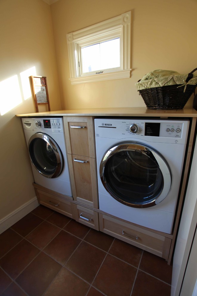 Jamaica Plain Bathrooms, Butler’s Pantry and Laundry Room Traditional Laundry Room