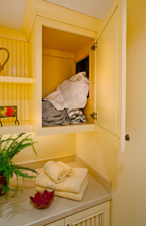 https://st.hzcdn.com/simgs/pictures/laundry-rooms/lake-home-l-evansdesigngroup-inc-img~86e1547d027e7ab5_3-8309-1-786be72.jpg