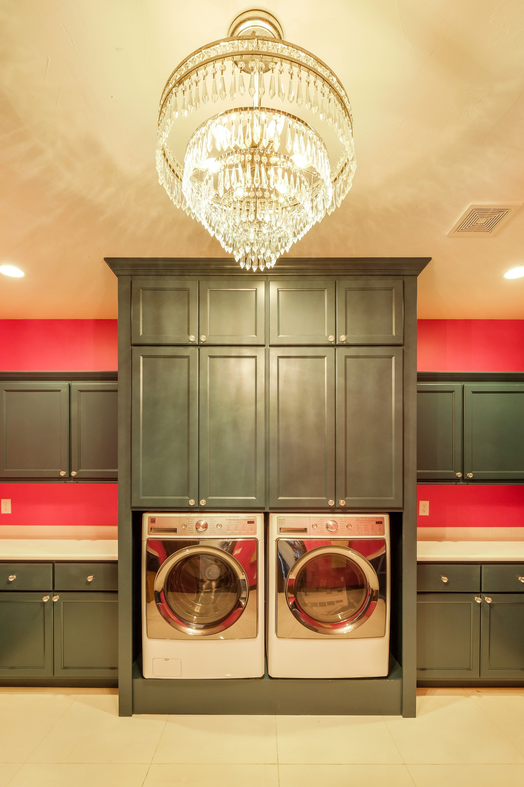 75 Victorian Laundry Room Ideas You'll Love - November, 2022 | Houzz