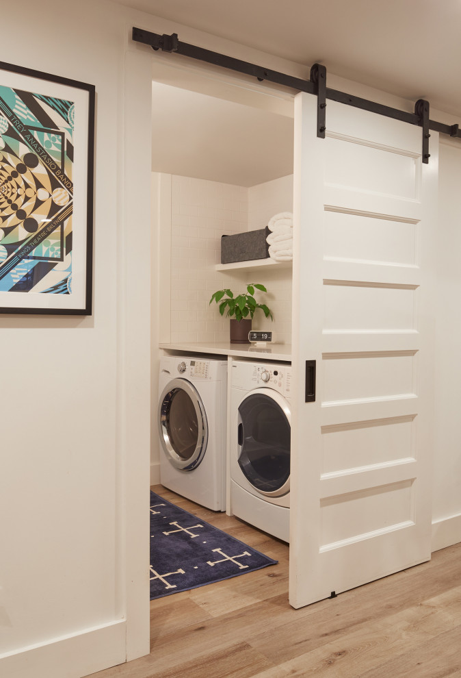 Inspiration for a victorian laundry room remodel in New York
