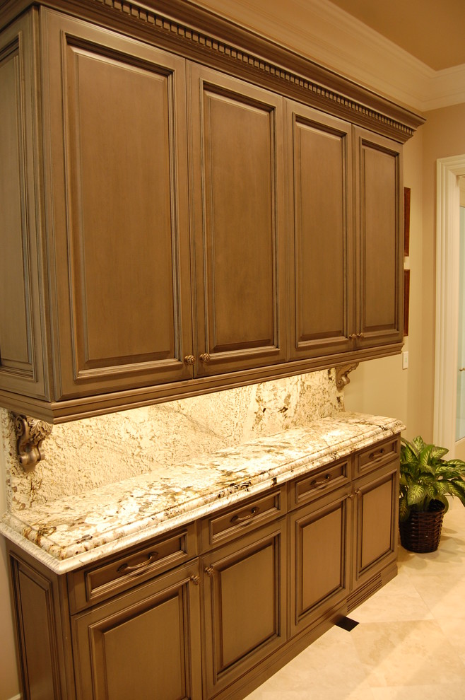 This is an example of a traditional utility room in Atlanta.