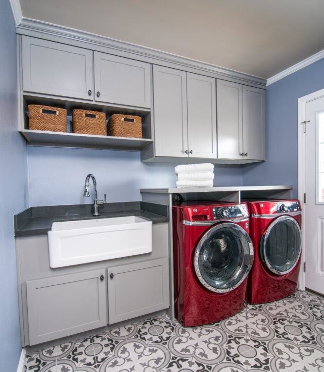 Photo of an eclectic utility room in Los Angeles.