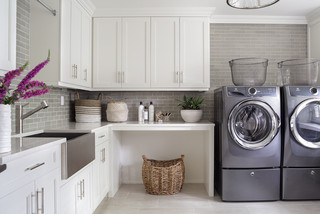 75 Laundry Room with an Utility Sink and Shaker Cabinets Ideas You