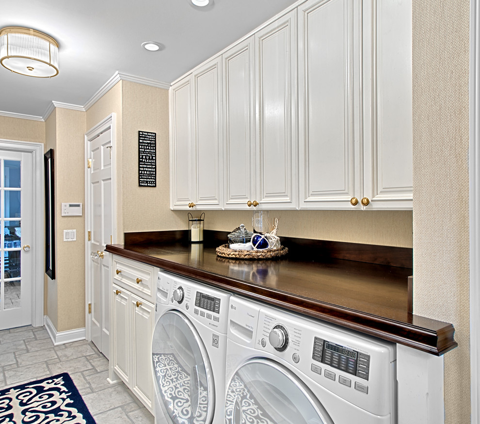 Laundry RoomWhite Countertop Traditional Laundry