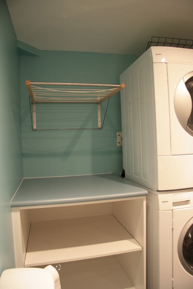 Example of a minimalist laundry room design in Other