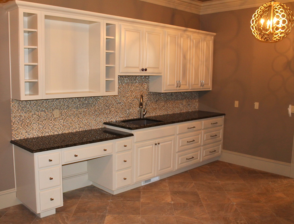 Design ideas for a traditional utility room in Oklahoma City.