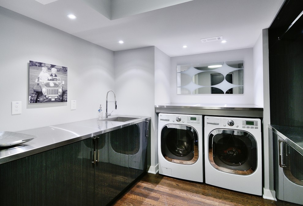 Example of a minimalist laundry room design in Atlanta