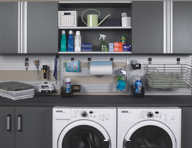 Modern laundry room in garage or utility area - Traditional - Utility Room  - Jacksonville - by More Space Place - Jacksonville | Houzz UK