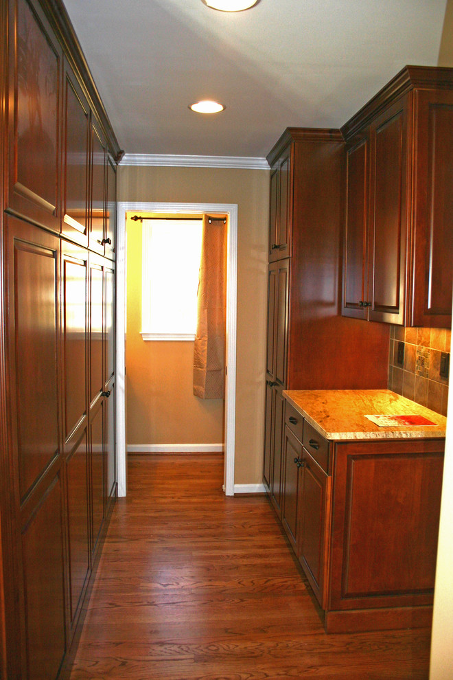 Photo of a traditional utility room in Atlanta.