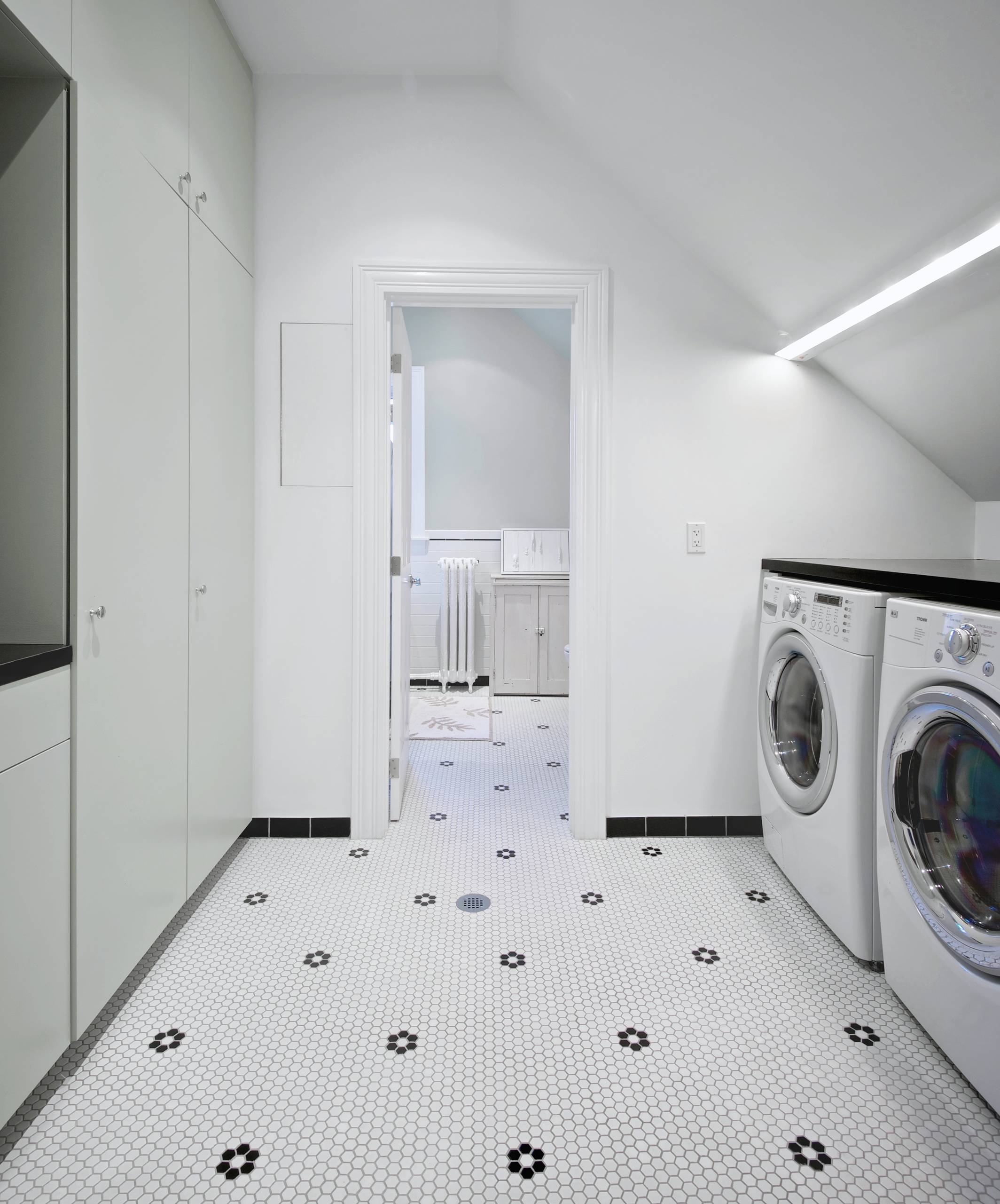 Black And White Laundry Room Ideas Houzz