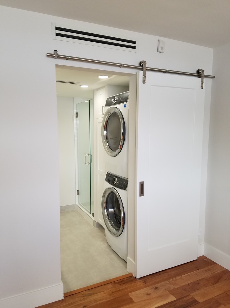 Inspiration for a contemporary laundry room remodel in Miami