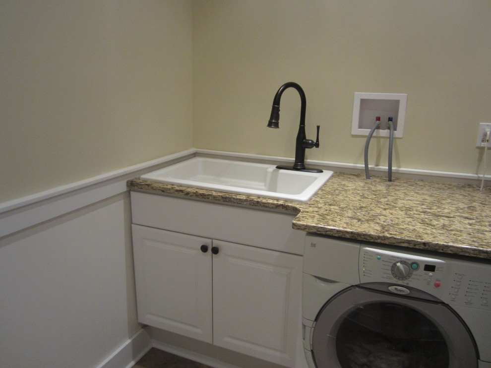 Newtown Laundry and Mudroom Traditional Laundry Room Philadelphia
