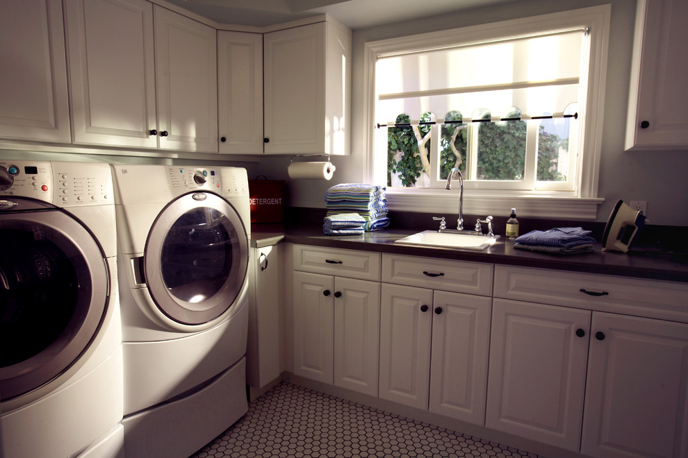This is an example of a traditional utility room in San Francisco.