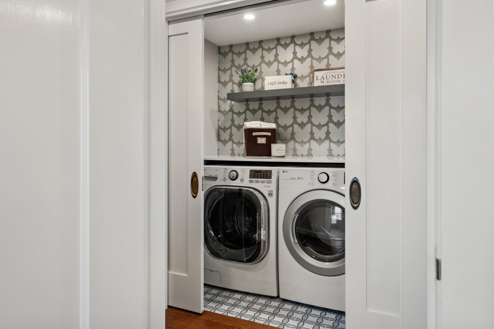 Pleasant Primary Suite AdditionMedfield, Massachusetts Transitional