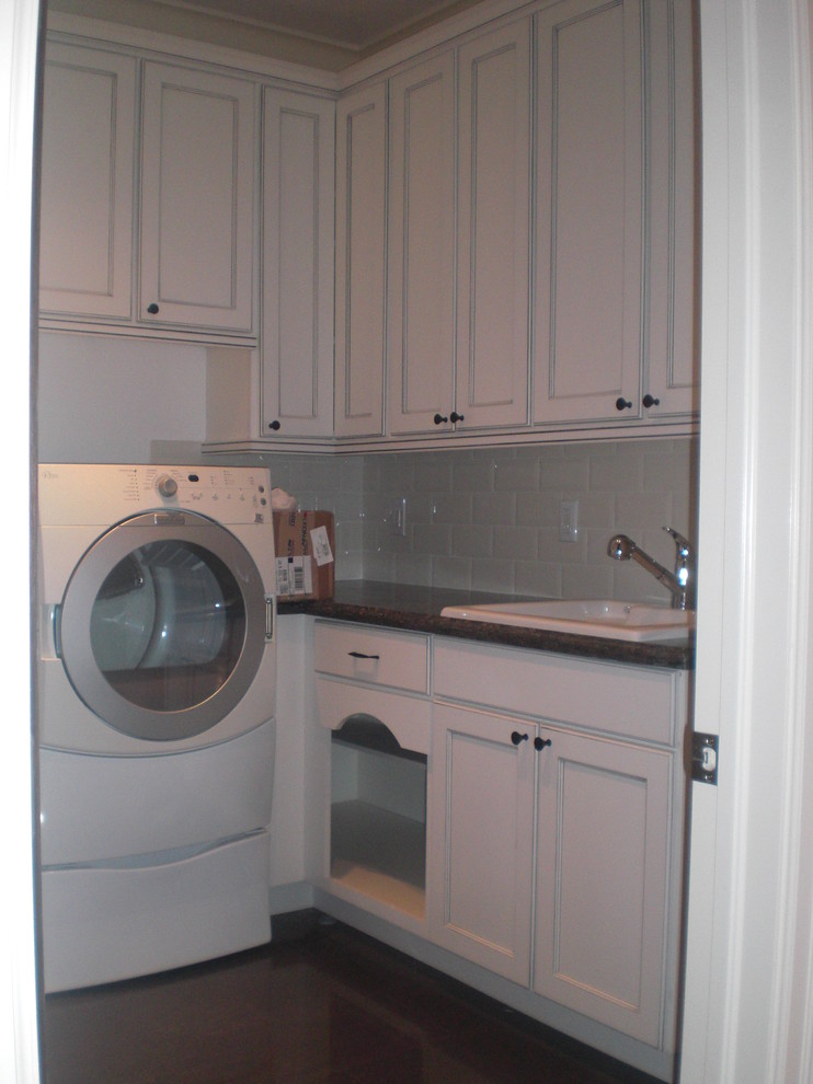 Photo of a traditional utility room in Miami.