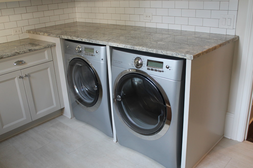 Example of a laundry room design in Charlotte