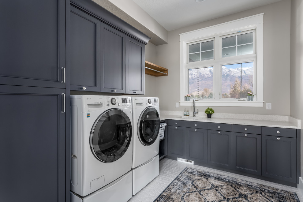 Photo of a traditional utility room in Salt Lake City.