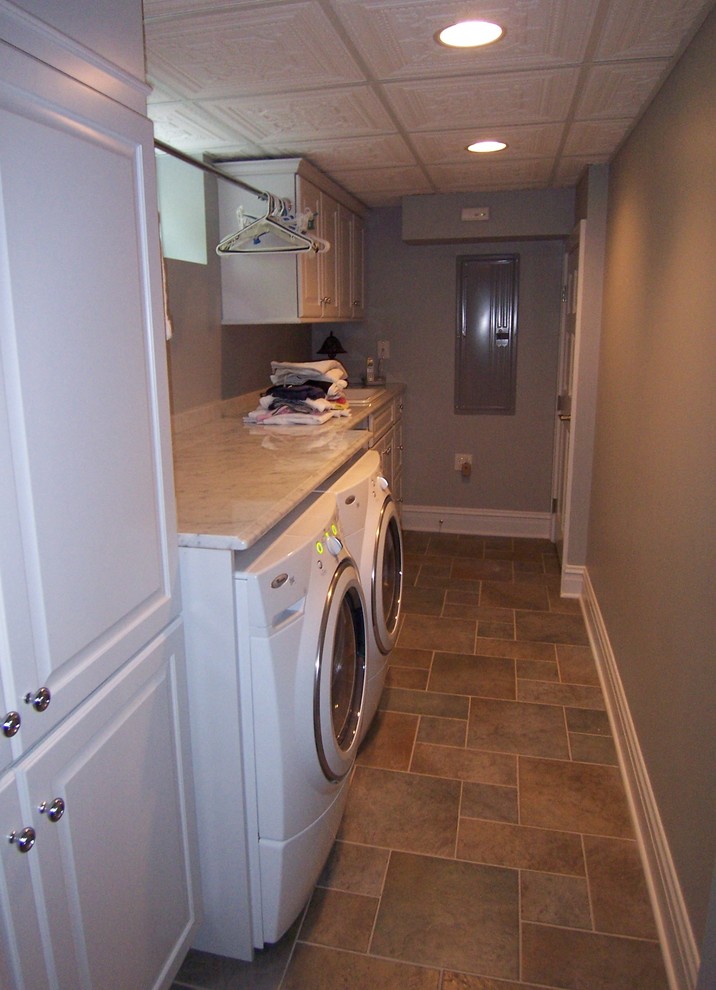 Photo of a classic utility room in Chicago.