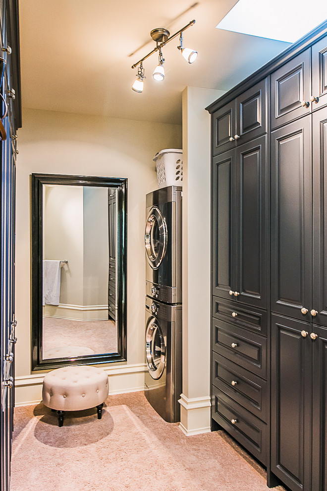 This is an example of a traditional utility room in Vancouver.