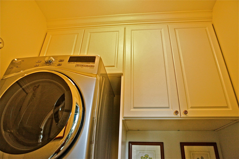 Inspiration for a timeless laundry room remodel in Philadelphia