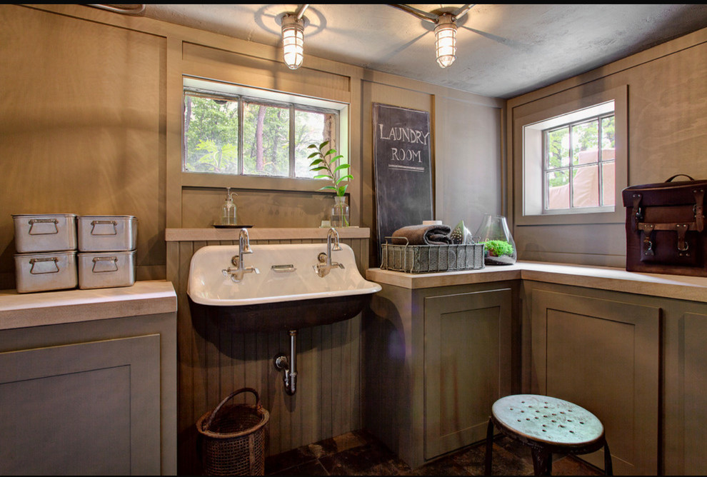Traditional utility room in Columbus.
