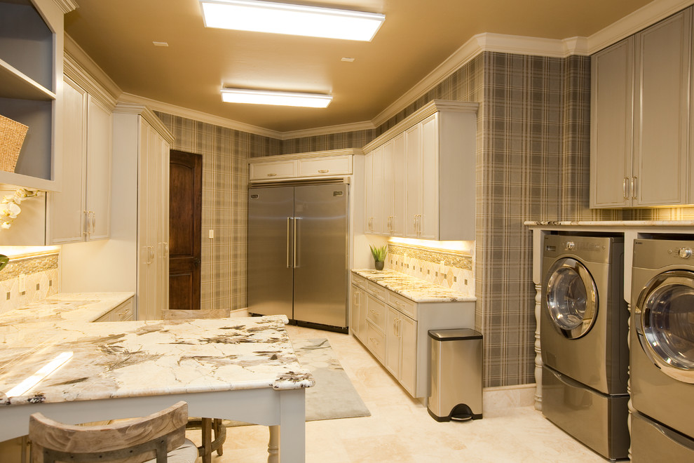 This is an example of a traditional utility room in Houston.