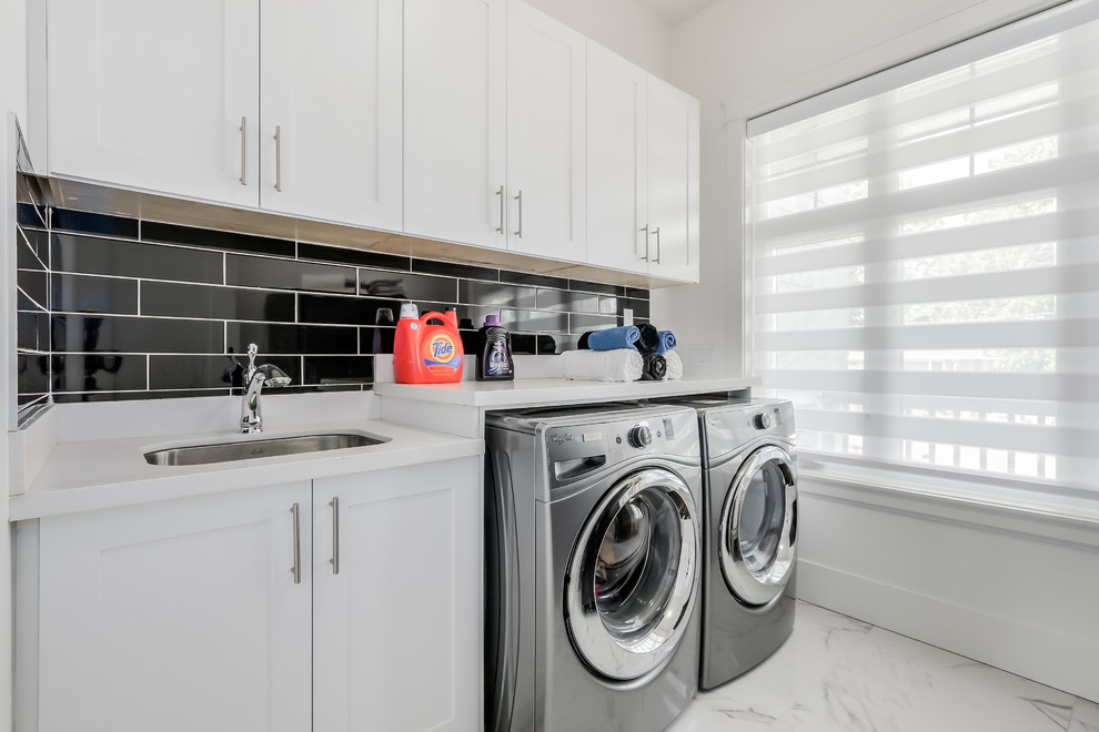This is an example of a classic utility room in Vancouver.