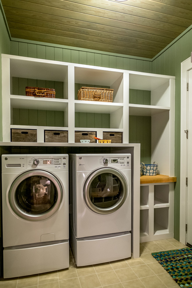 Inspiration for a traditional utility room in Charlotte.