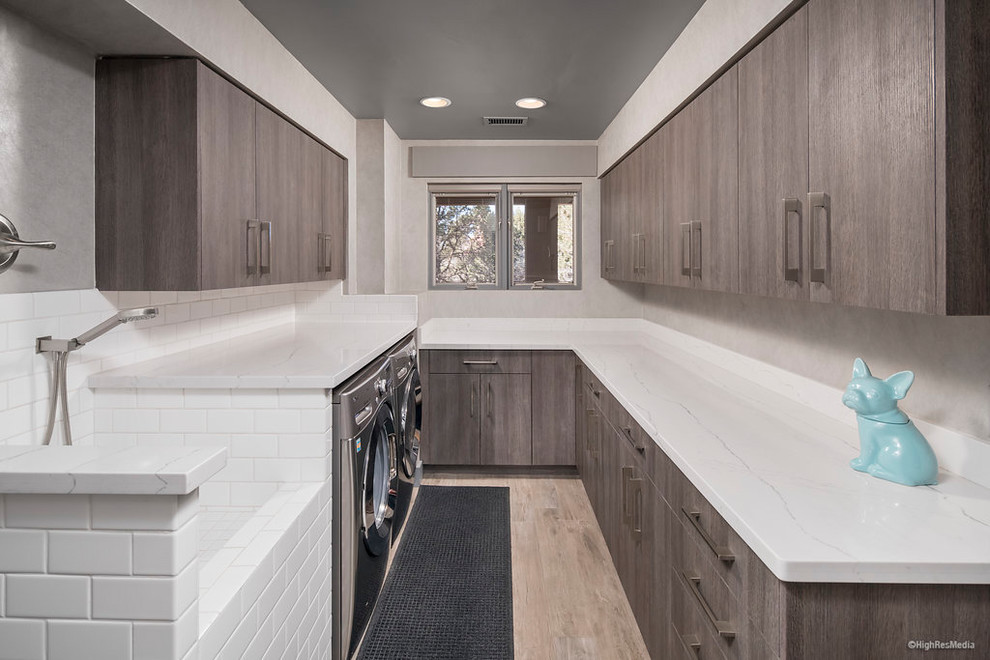 Design ideas for a modern utility room in Phoenix.